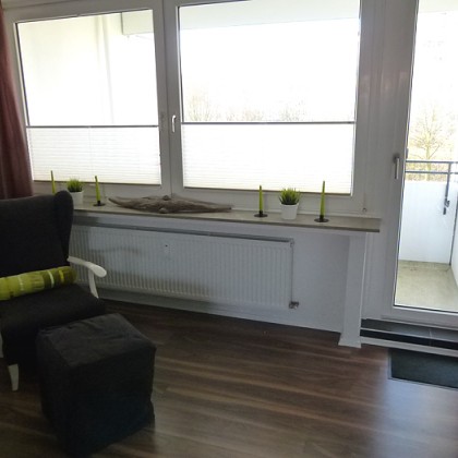 wohnzimmer-ferienwohnung-cuxhaven-7