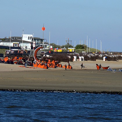 ferienwohnung-cuxhaven-kitesurfer-1