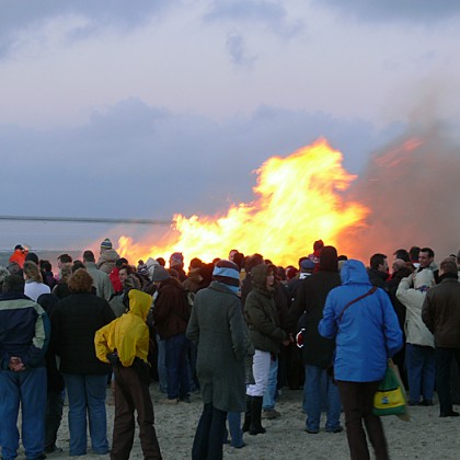 osterfeuer-doese-ferienwohnung-cuxhaven-2